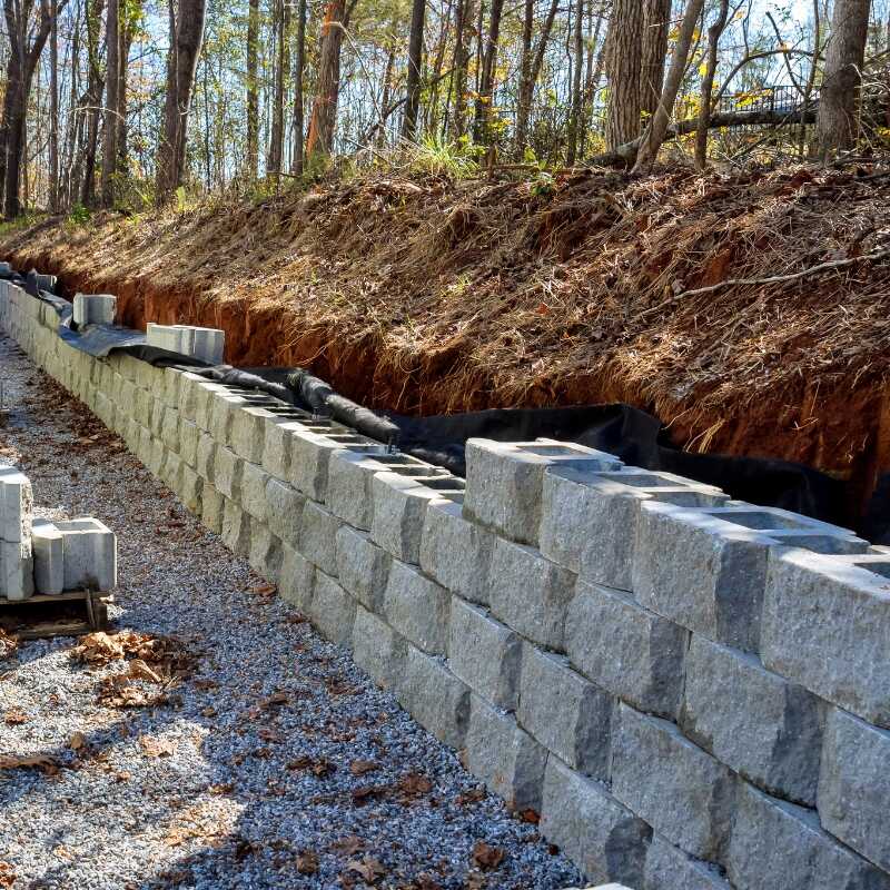 Concrete Retaining Wall Service Expert in Fort Worth, TX - Beltran's Construction (2)